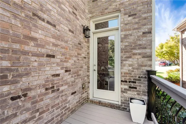 $755,000 | 405 Forrest Lane, Gainesville, GA 30501