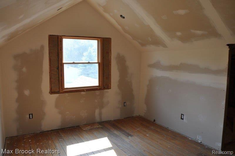1115 West Livingston Road Highland, MI 48357 - Photo 8 of 8 Bedroom 3