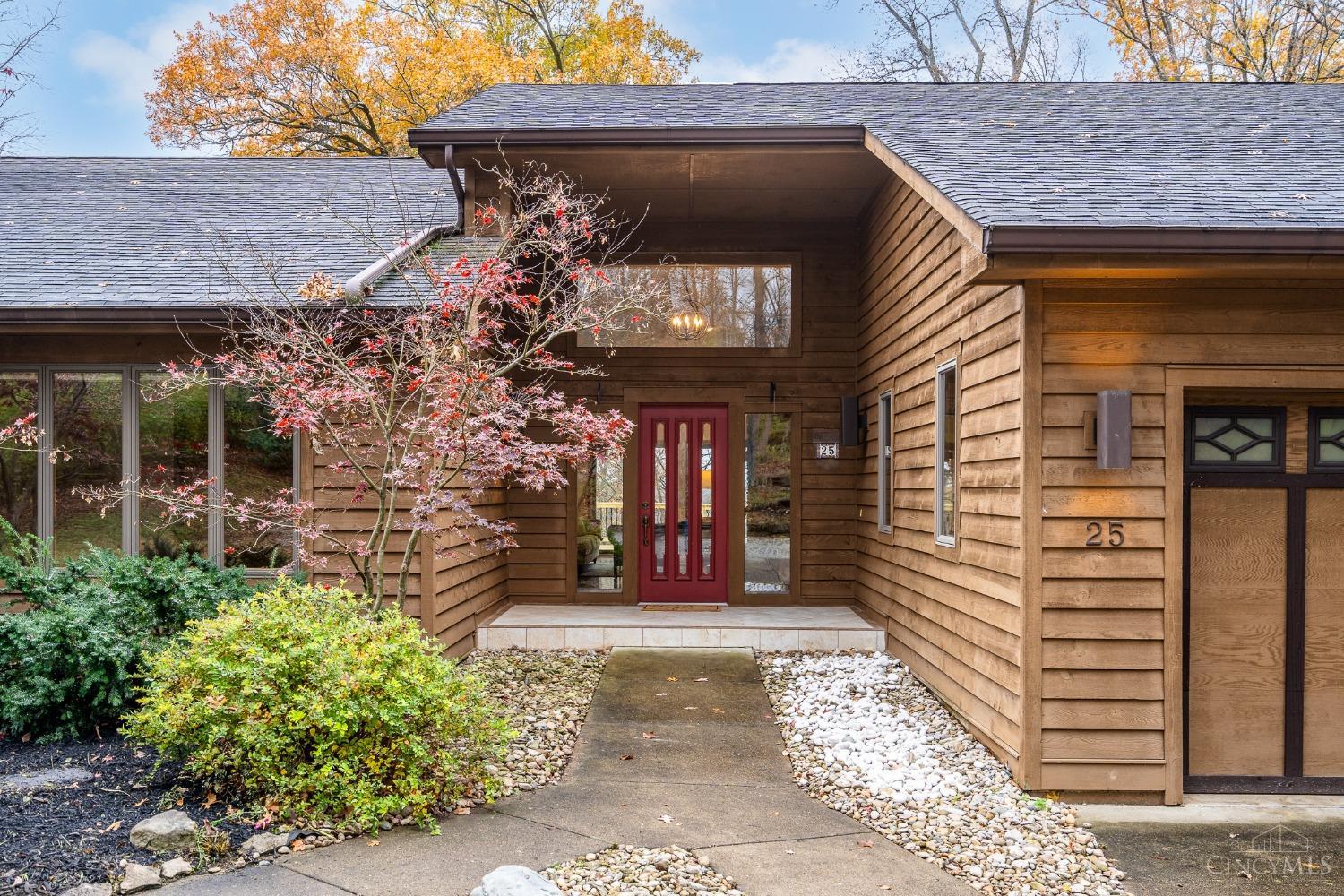 25 Locust Hill Road Cincinnati, OH 45245 - Photo 2 of 51 Gallery Image 2
