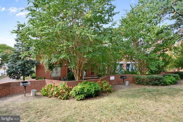 $600,000 | 505 East Braddock Road, Unit 608, Alexandria, VA 22314