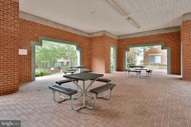 $600,000 | 505 East Braddock Road, Unit 608, Alexandria, VA 22314