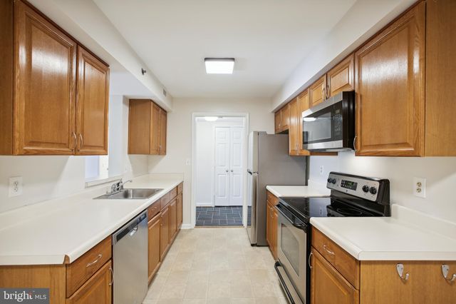 $600,000 | 505 East Braddock Road, Unit 608, Alexandria, VA 22314