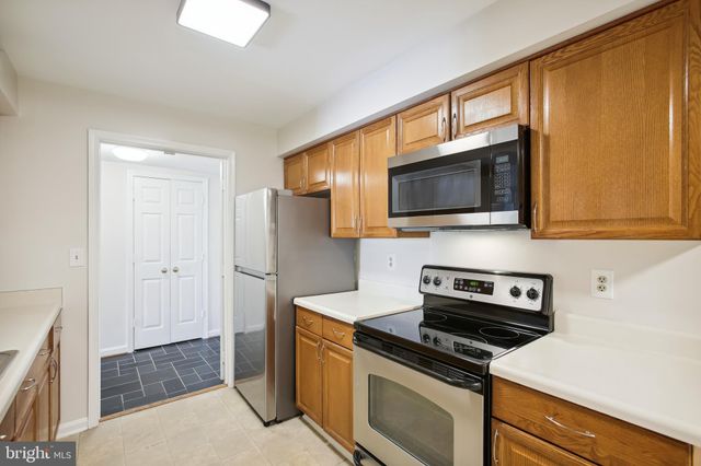 $600,000 | 505 East Braddock Road, Unit 608, Alexandria, VA 22314