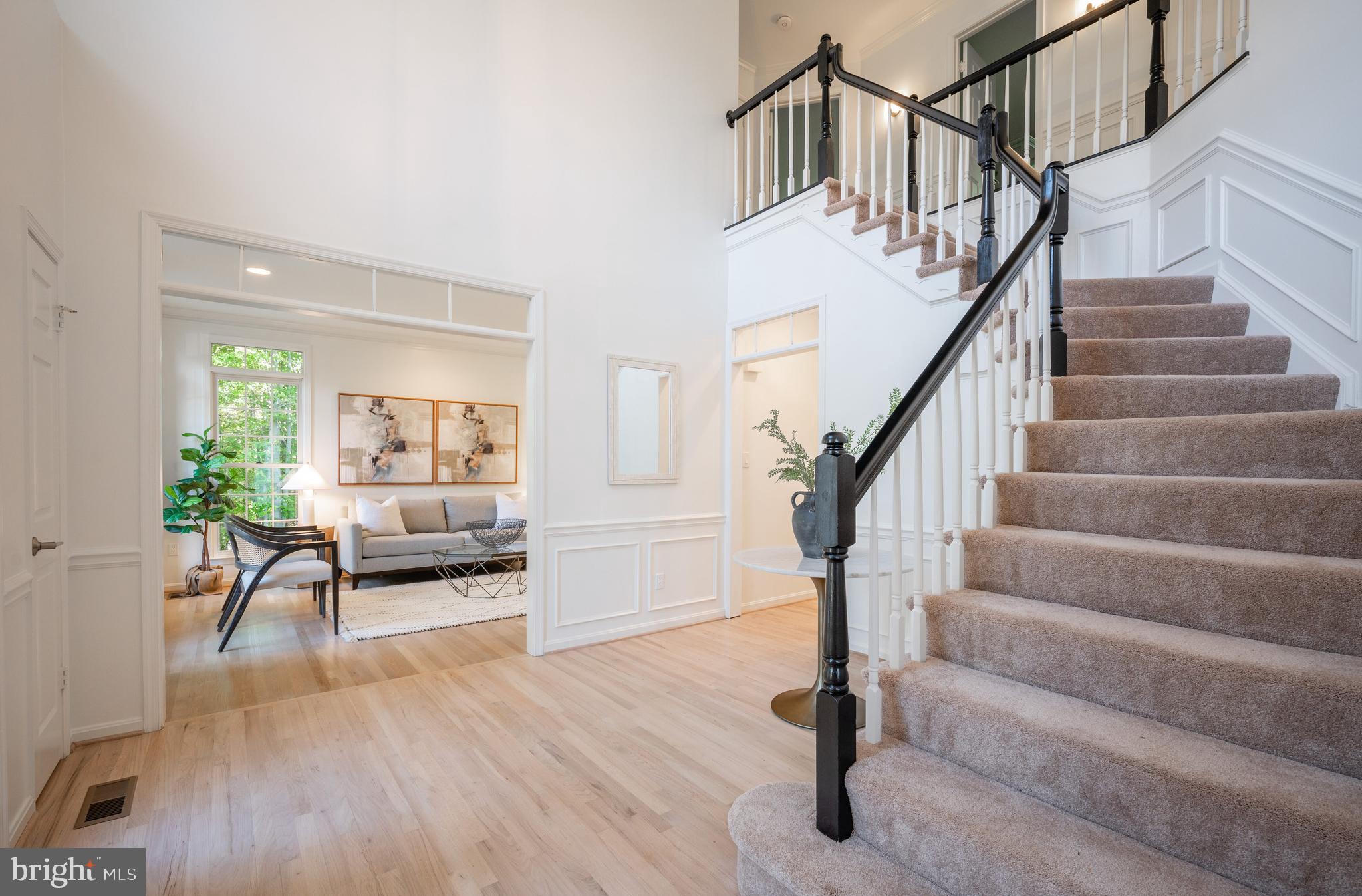 8701 Middleford Drive Springfield, VA 22153 - Photo 3 of 55 Open and Light Foyer