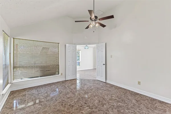 $2,000 | 8210 Windfall Court, Houston, TX 77040