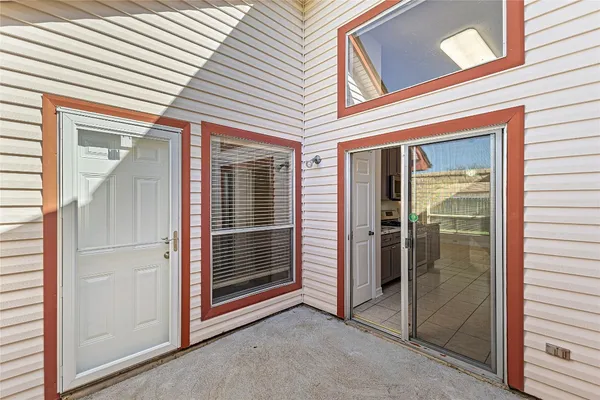 $2,000 | 8210 Windfall Court, Houston, TX 77040