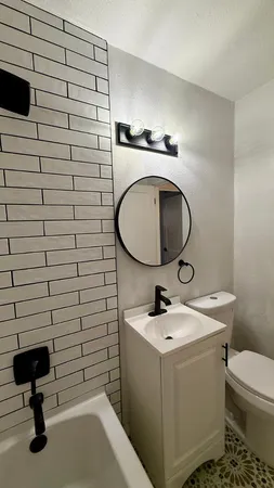 $1,695 | 3037 East Brill Street, Phoenix, AZ 85008