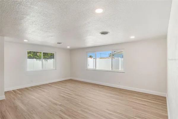 $515,000 | 3050 Princeton Avenue, Daytona Beach, FL 32118