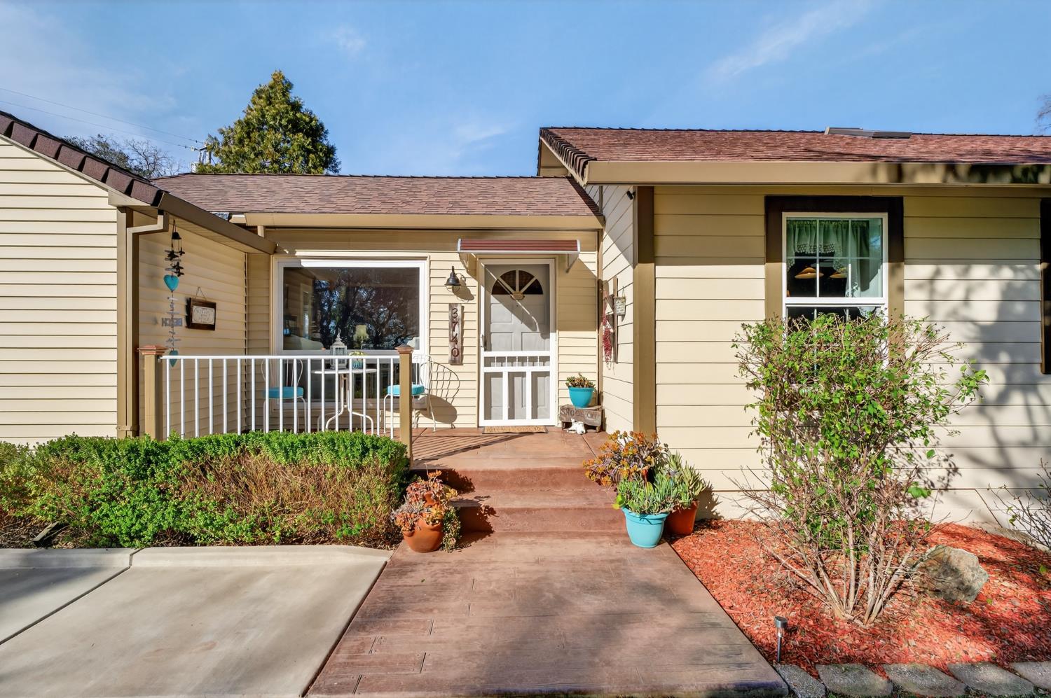 3740 Bell Road Auburn, CA 95602 - Photo 23 of 65 front view of a house
