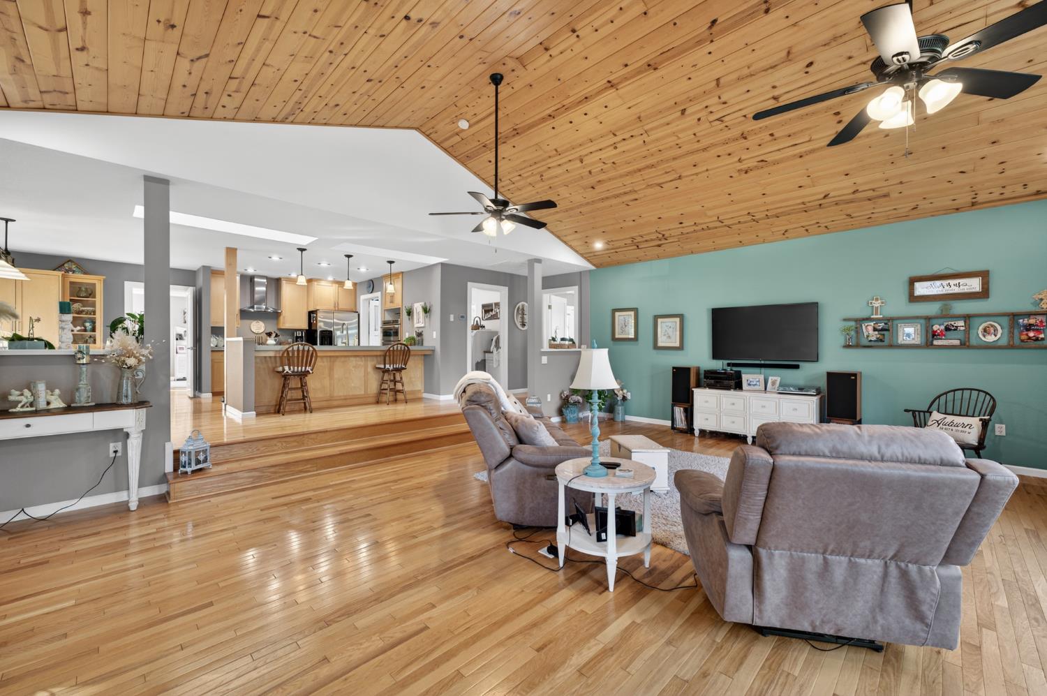 3740 Bell Road Auburn, CA 95602 - Photo 41 of 65 a living room with furniture and a flat screen tv