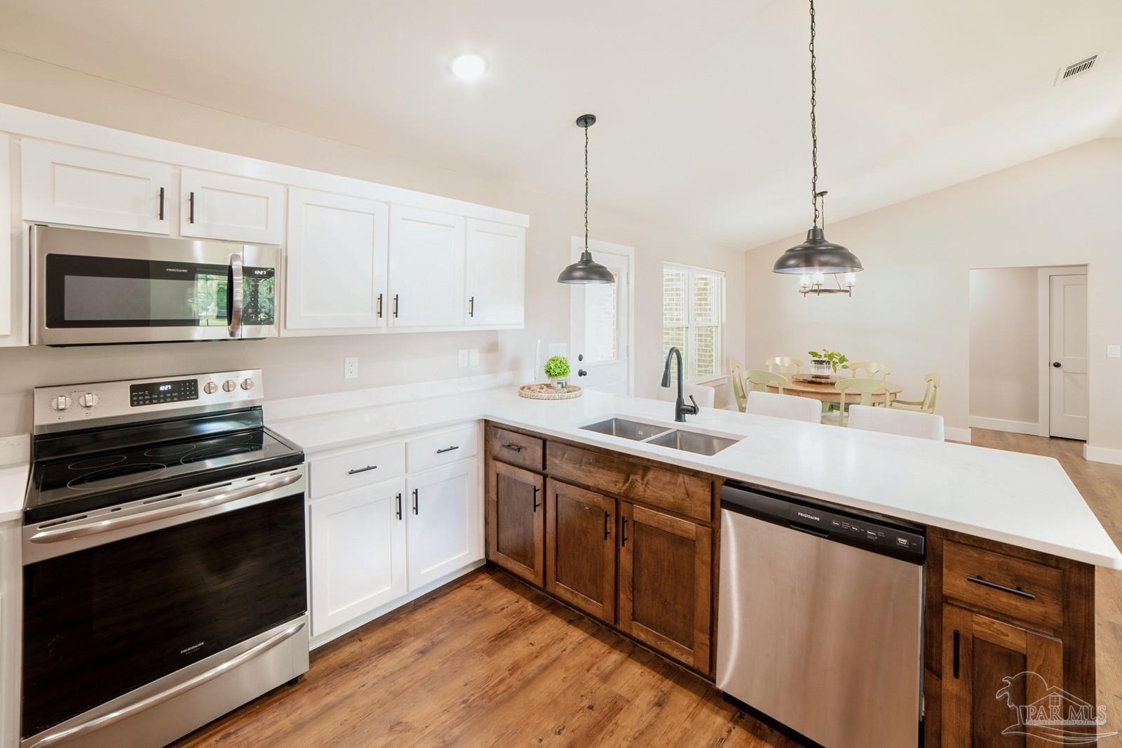 4990 Guernsey Road Pace, FL 32571 - Photo 13 of 42