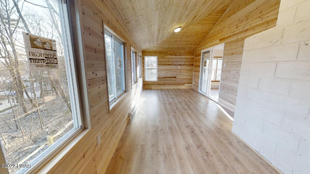 124 Locust Road Dingmans Ferry, PA 18328 - Photo 5 of 23