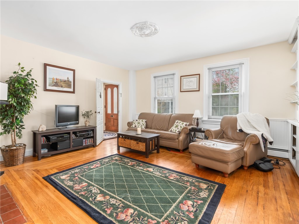 35 State Street Warren, RI 02885 - Photo 14 of 31 Gallery Image 14