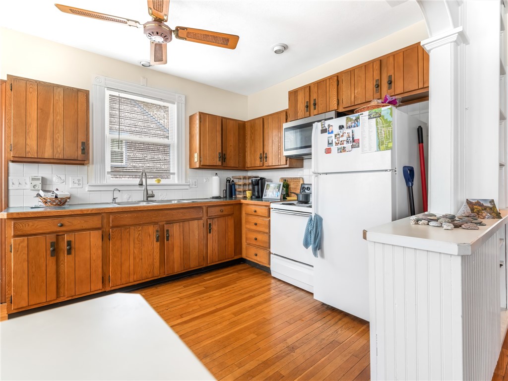 35 State Street Warren, RI 02885 - Photo 16 of 31 Gallery Image 16
