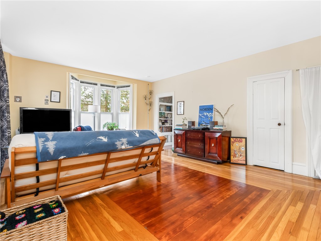 35 State Street Warren, RI 02885 - Photo 21 of 31 Gallery Image 21