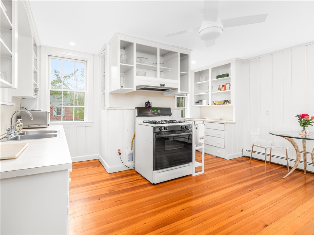35 State Street Warren, RI 02885 - Photo 7 of 31 Gallery Image 7