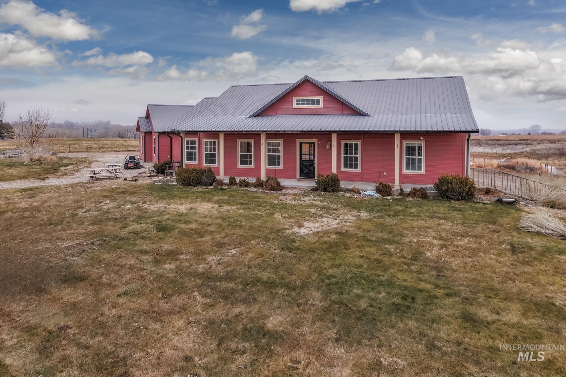 4164 South State Line Road Homedale, ID 83628 - Photo 1 of 1 Gallery Image 1