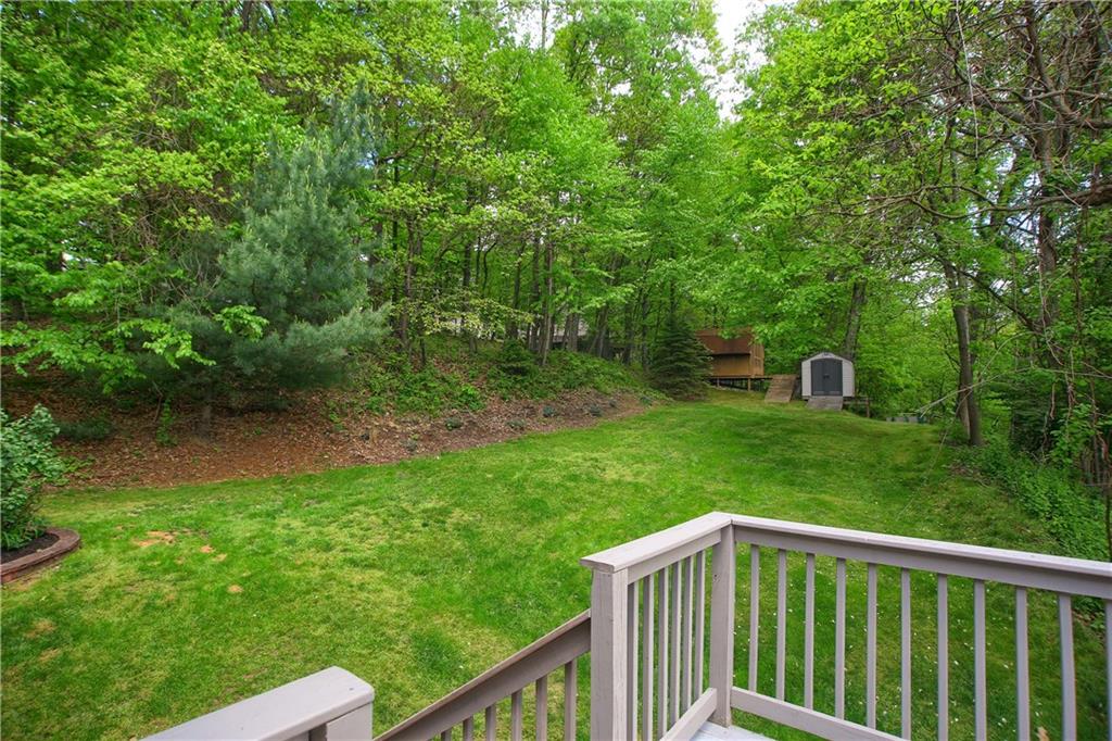 122 Buckhill Road Pittsburgh, PA 15237 - Photo 8 of 25 Gallery Image 8
