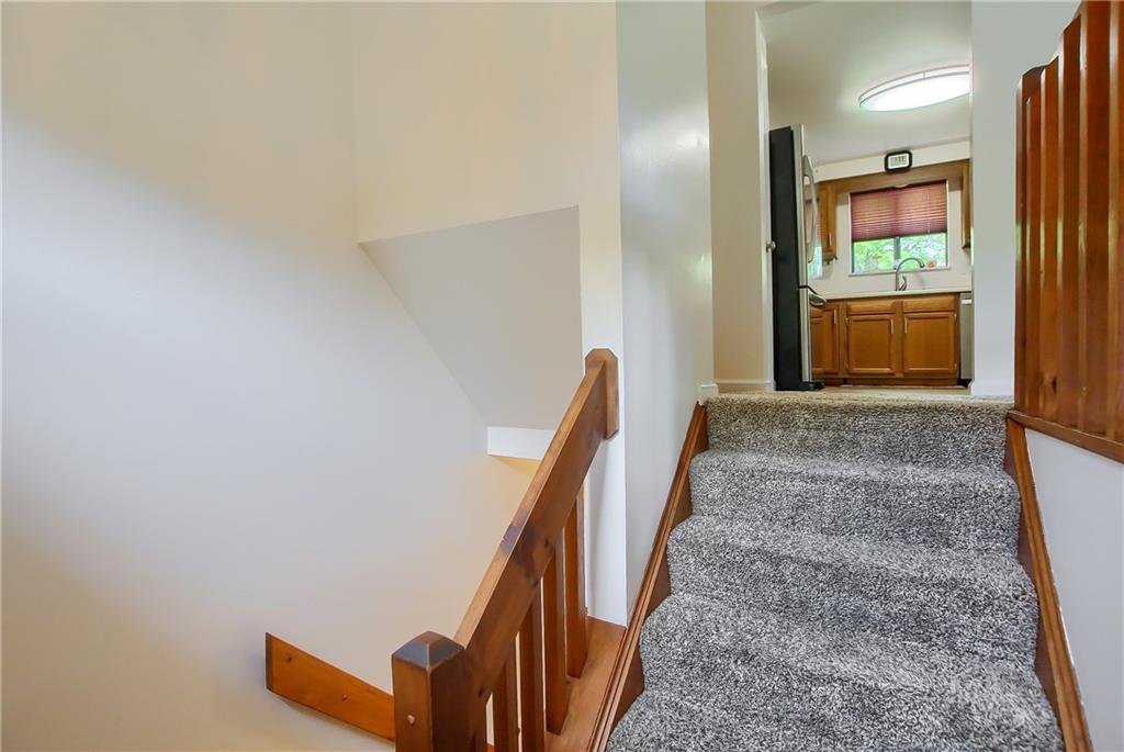 122 Buckhill Road Pittsburgh, PA 15237 - Photo 10 of 25 Gallery Image 10