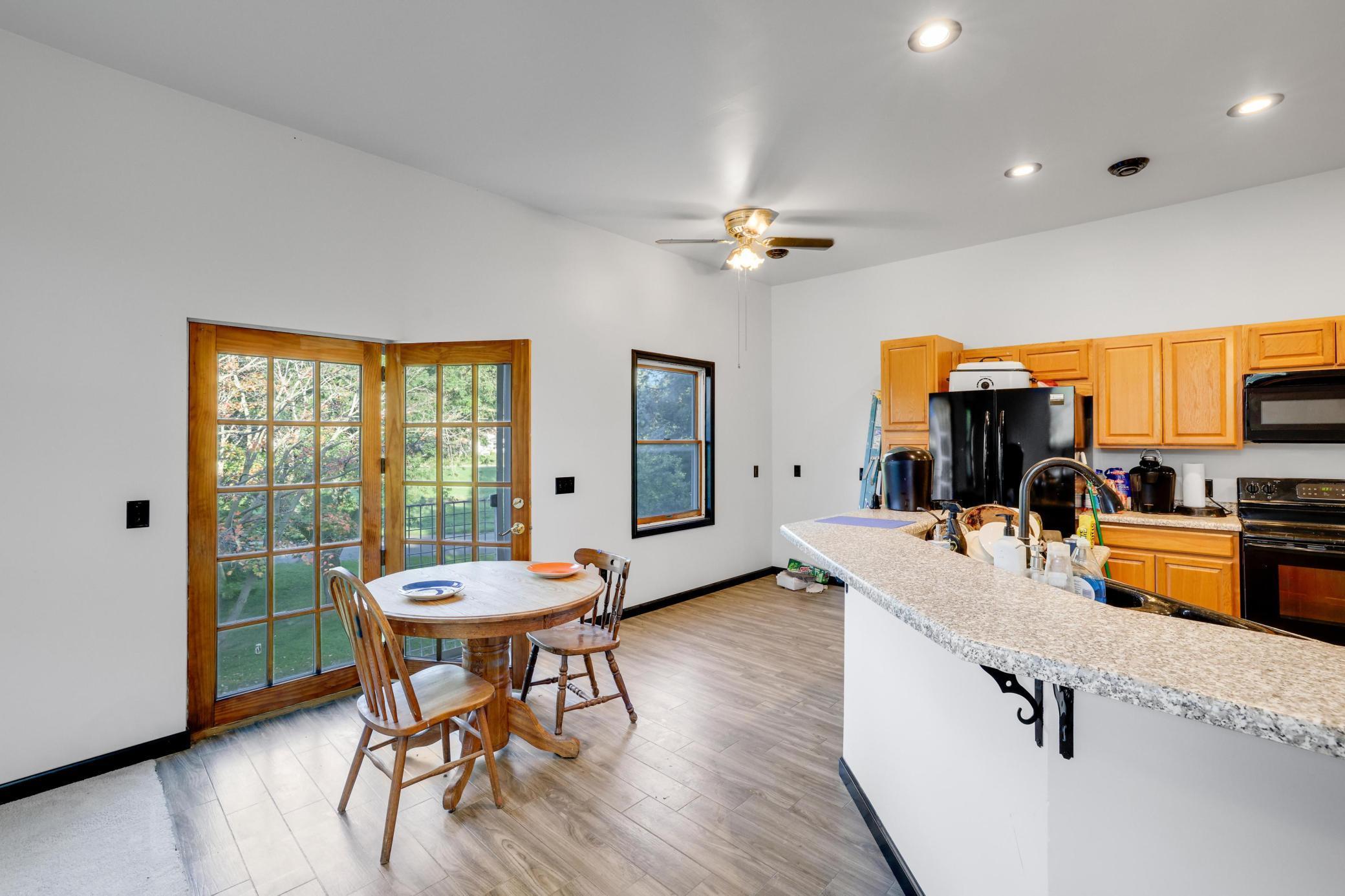 412 Prairie Avenue Southwest Faribault, MN 55021 - Photo 21 of 43