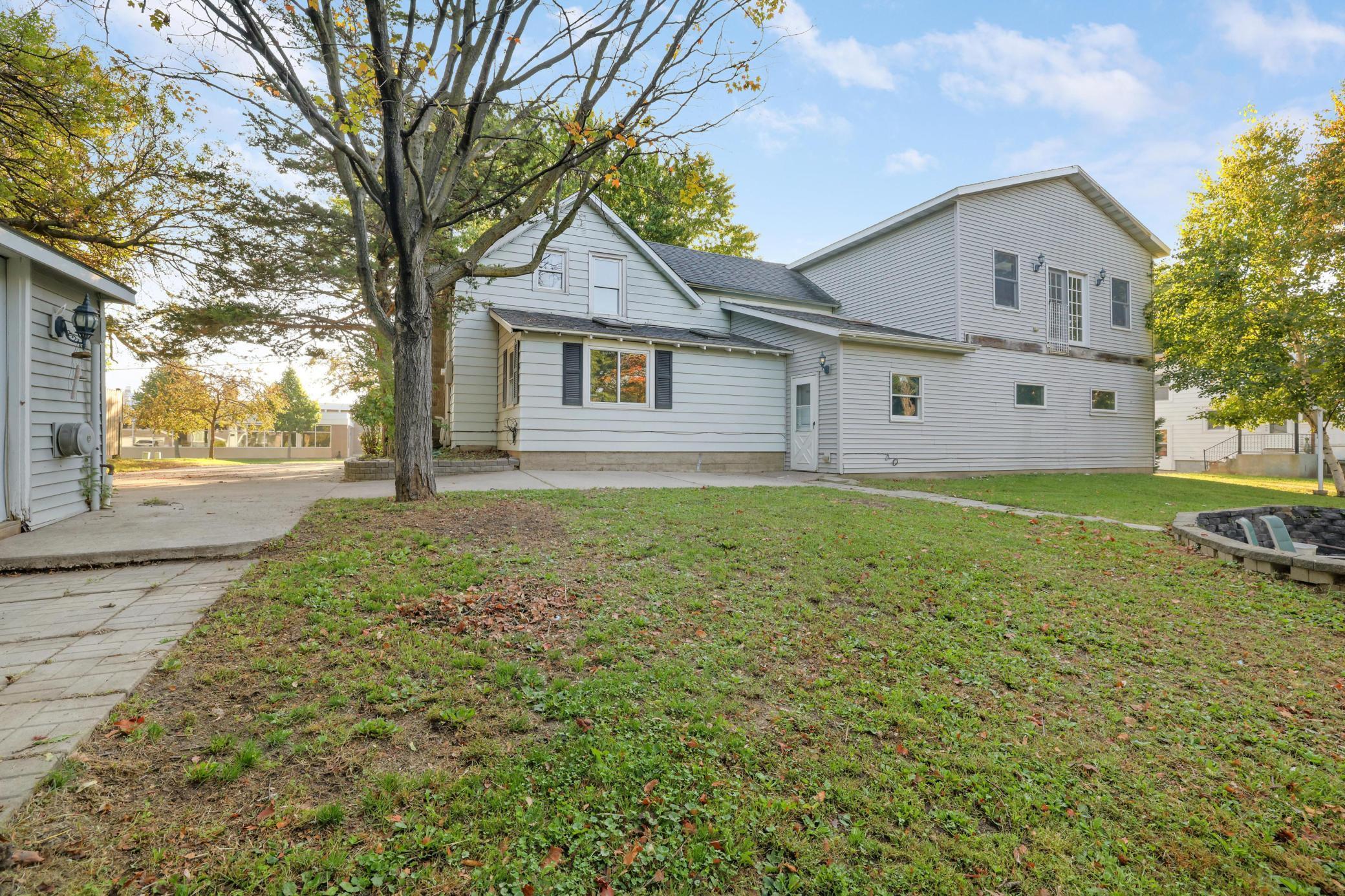 412 Prairie Avenue Southwest Faribault, MN 55021 - Photo 7 of 43