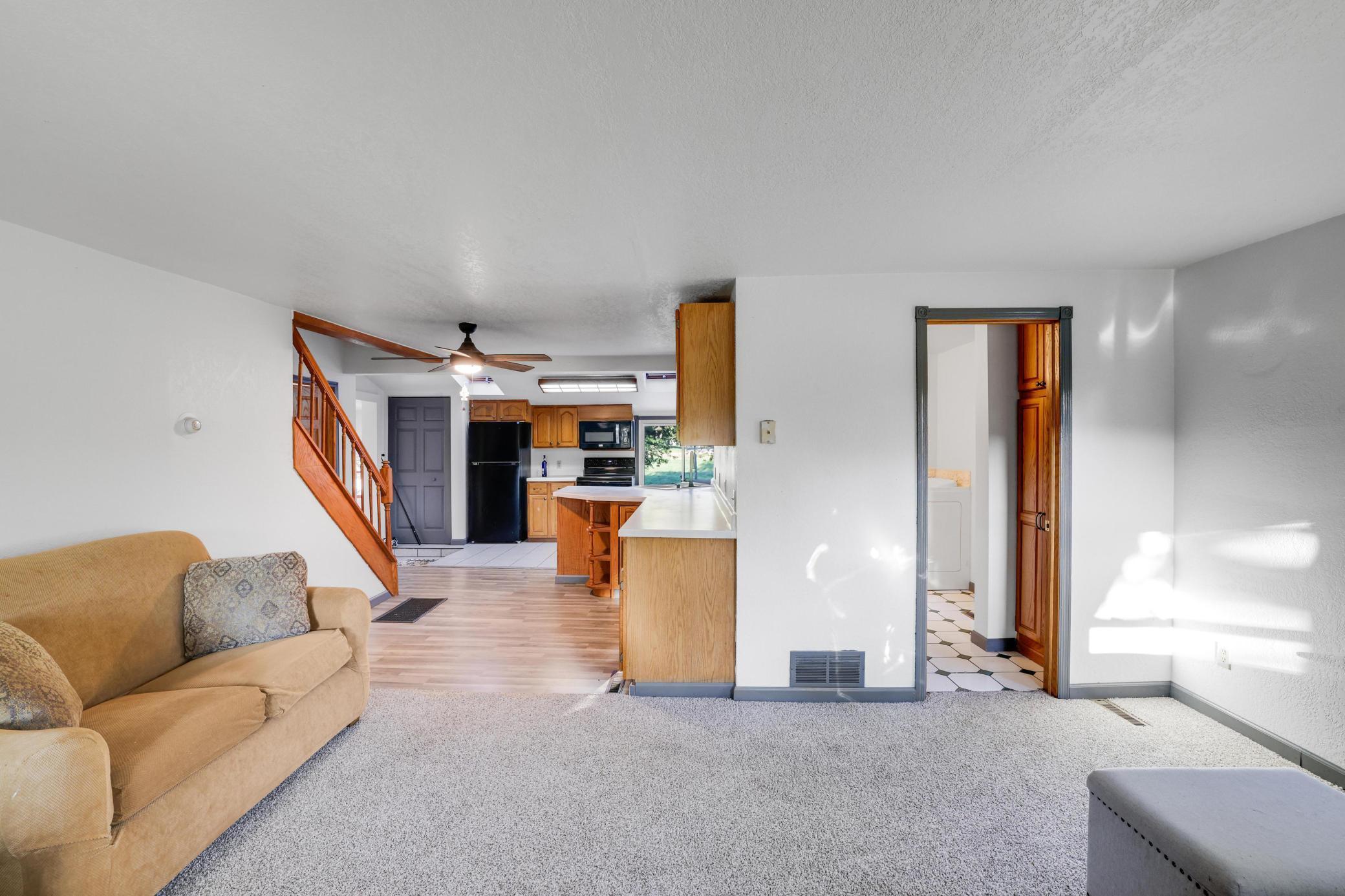 412 Prairie Avenue Southwest Faribault, MN 55021 - Photo 10 of 43