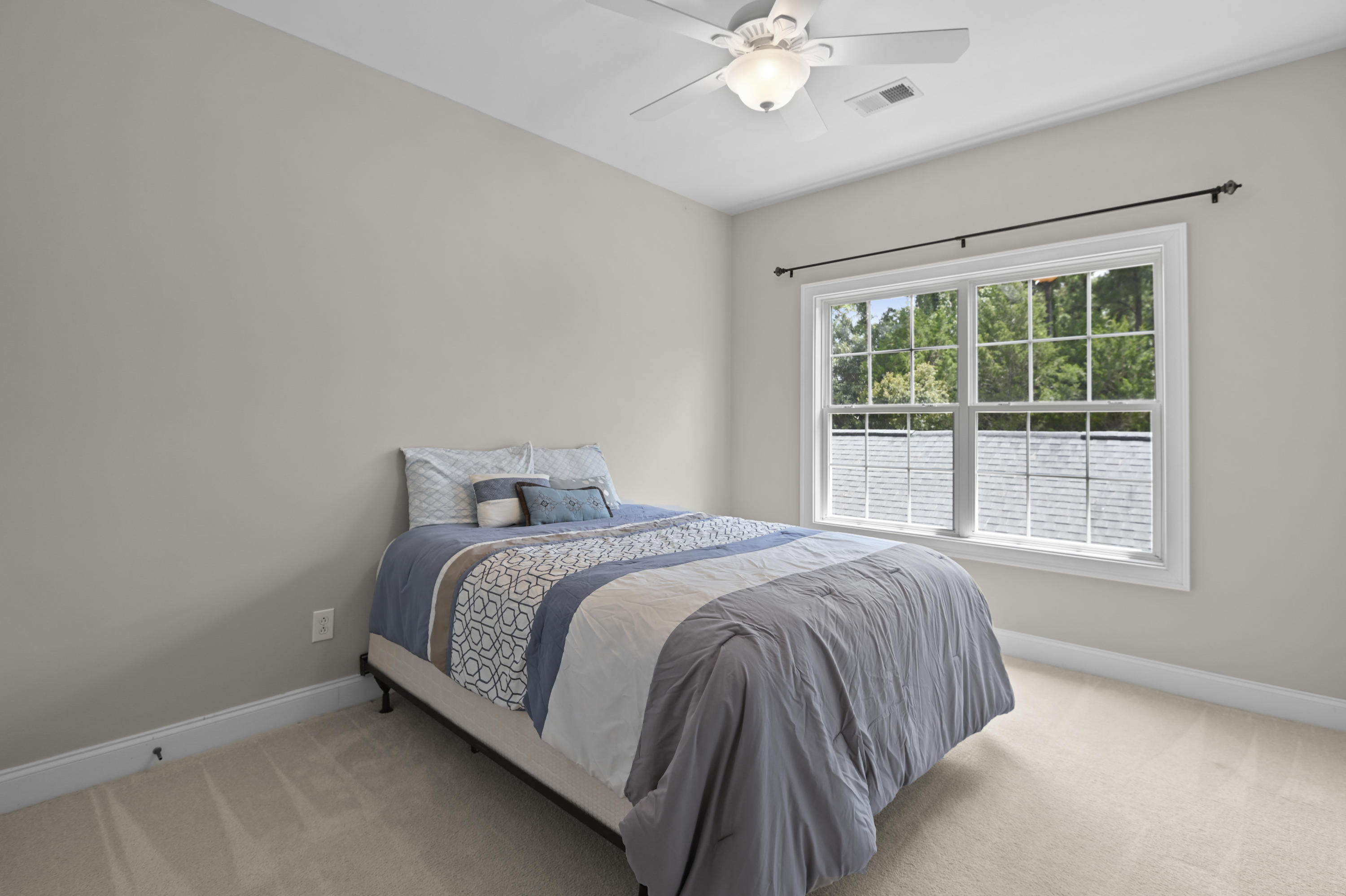 1775 Tennyson Row Mount Pleasant, SC 29466 - Photo 21 of 34 Secondary bedroom