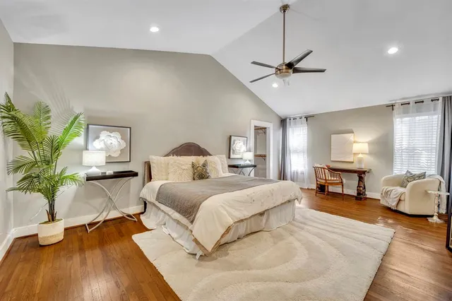 $820,000 | 6227 Lakeshore Drive, Dallas, TX 75214