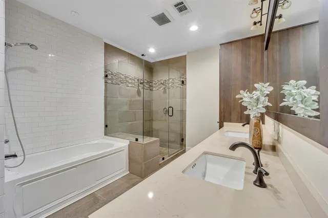 $820,000 | 6227 Lakeshore Drive, Dallas, TX 75214