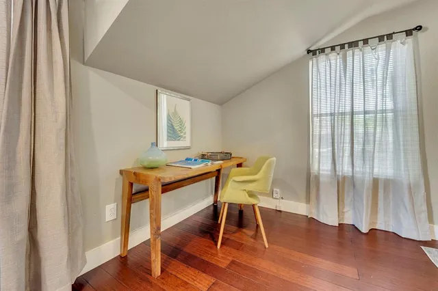 $820,000 | 6227 Lakeshore Drive, Dallas, TX 75214