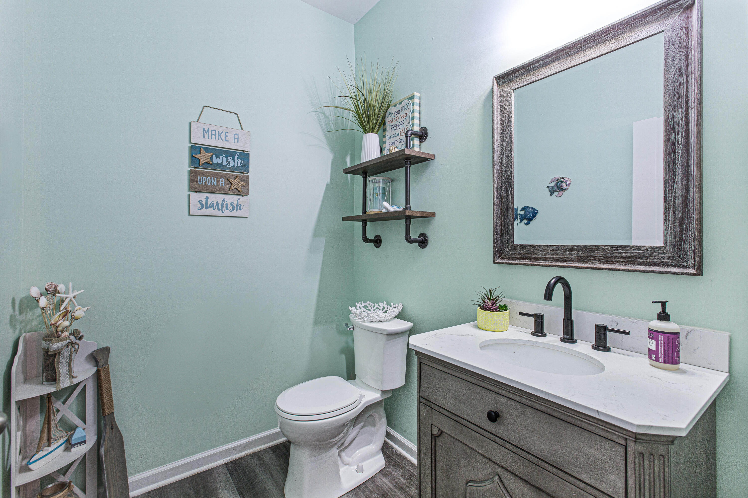 212 Goshen Road Moncks Corner, SC 29461 - Photo 11 of 39 212GoshenRd.NicoleBurbagePhotography-8