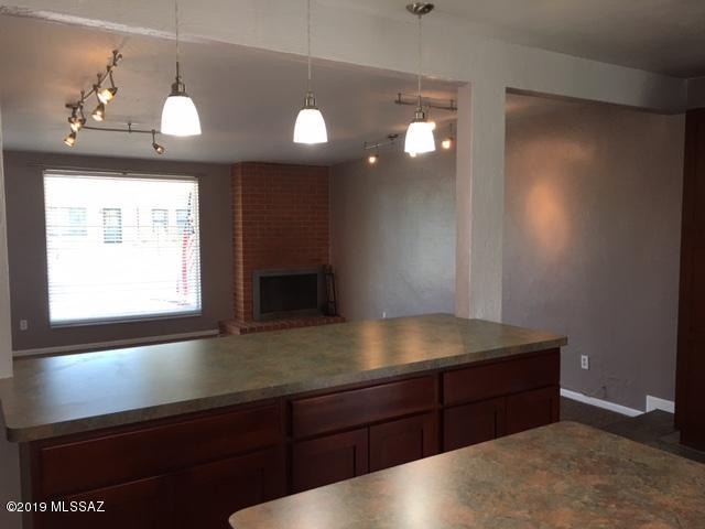 8311 East 3rd Street Tucson, AZ 85710 - Photo 9 of 40