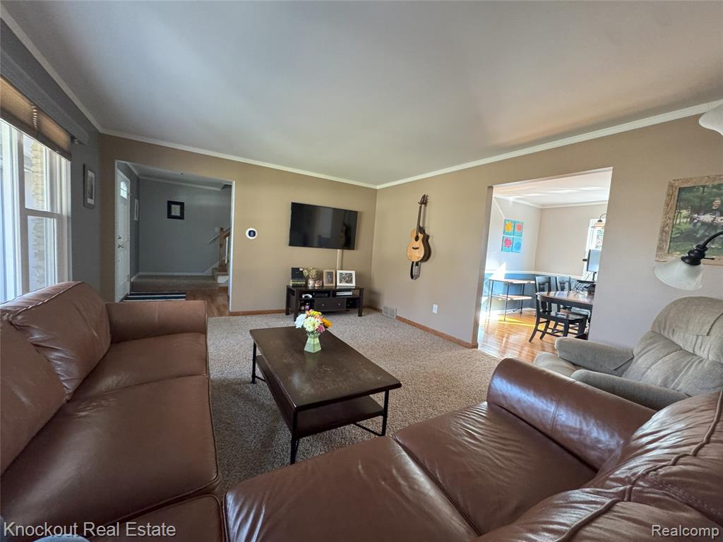 439 Churchgrove Road Frankenmuth, MI 48734 - Photo 8 of 17 Gallery Image 8