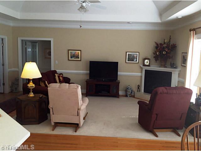 5905 Billet Road Oak Ridge, NC 27310 - Photo 2 of 13 Living Room.