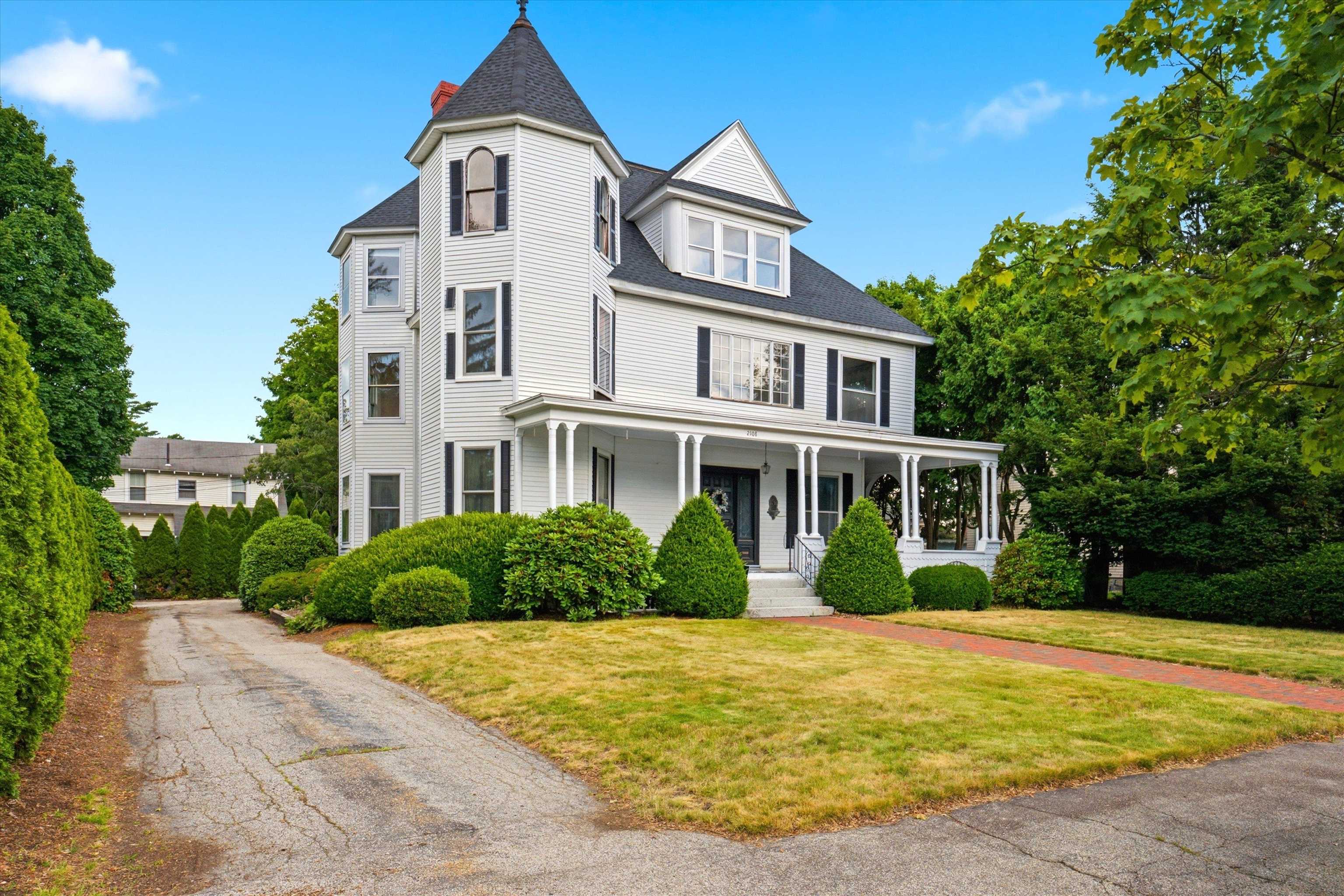 2108 Elm Street Manchester, NH 03104 - Photo 1 of 59