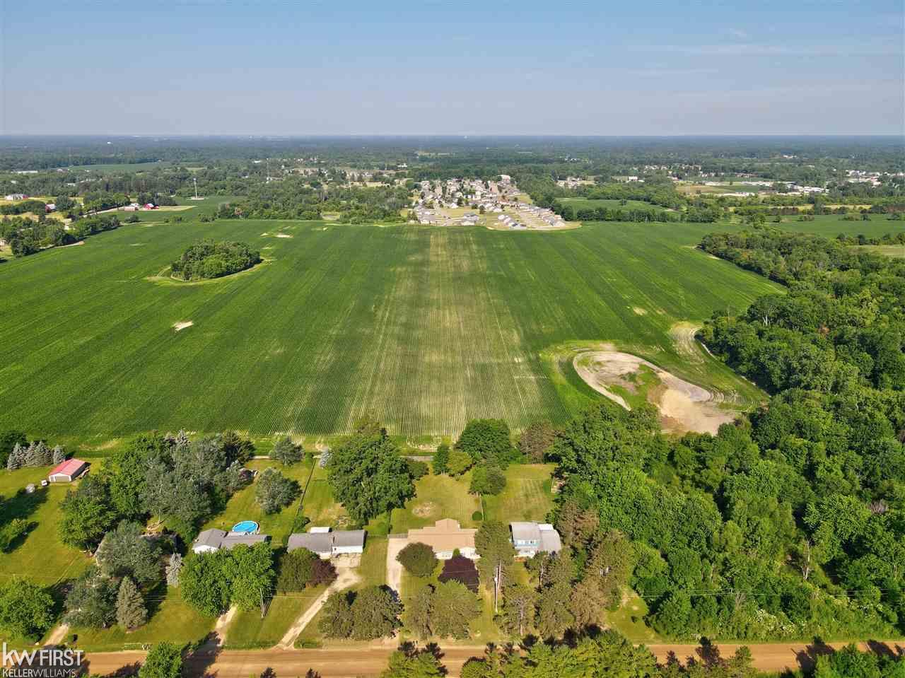 3167 North Oak Road Davison, MI 48423 - Photo 51 of 55 50081716-51.JPG