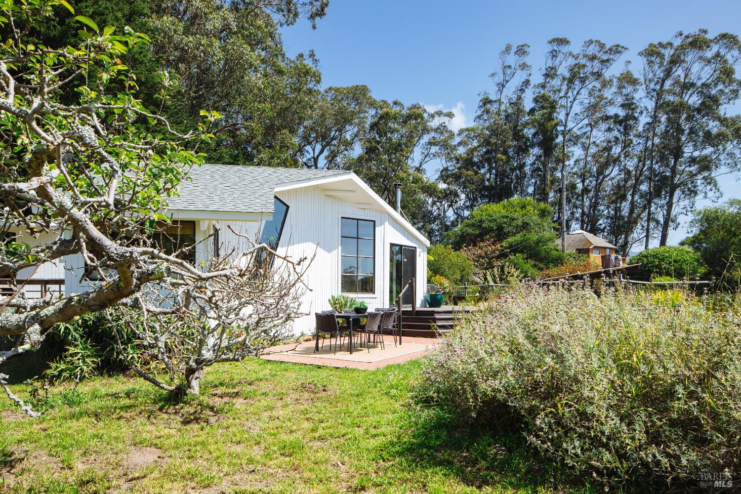 585 Evergreen Road Bolinas, CA 94924 - Photo 41 of 58