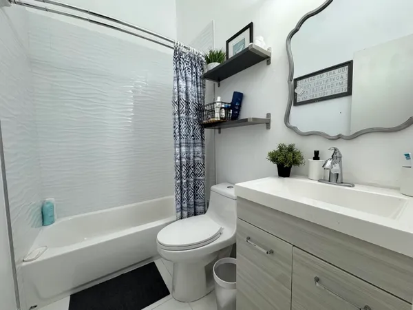 $2,500 | 7174 Sportsman Drive, North Lauderdale, FL 33068