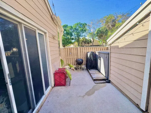 $2,500 | 7174 Sportsman Drive, North Lauderdale, FL 33068