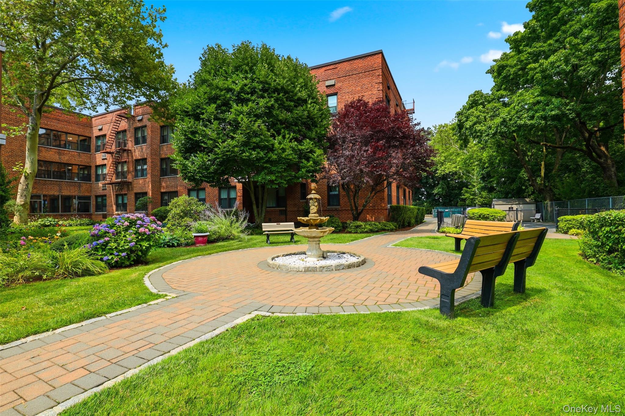 953 West Boston Post Road, Unit 3A Mamaroneck, NY 10543 - Photo 34 of 36