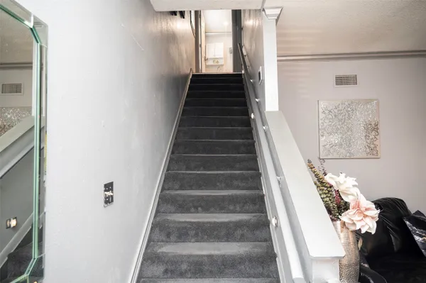 $1,100 | 1015 11th Street, Galveston, TX 77550