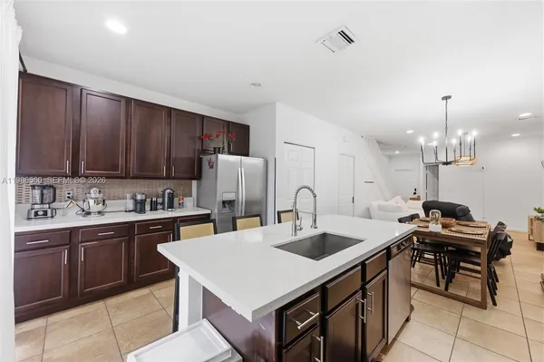 $365,000 | 5918 Woodlands Boulevard, Tamarac, FL 33319