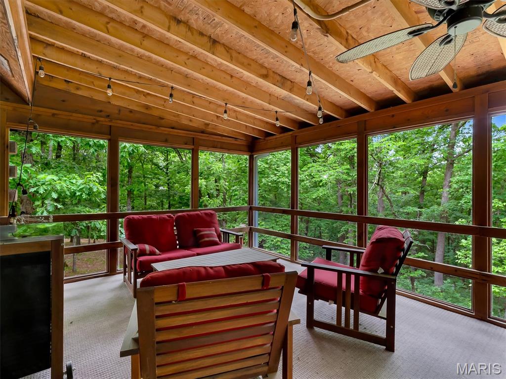 10131 Deer Run Road Bourbon, MO 65441 - Photo 17 of 47