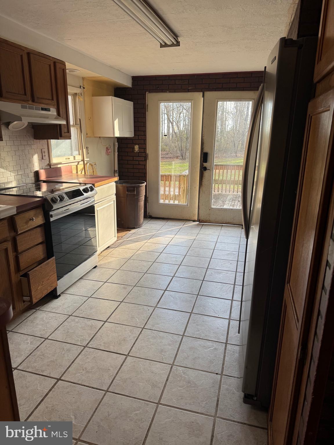 11289 Gregg Road Denton, MD 21629 - Photo 3 of 26