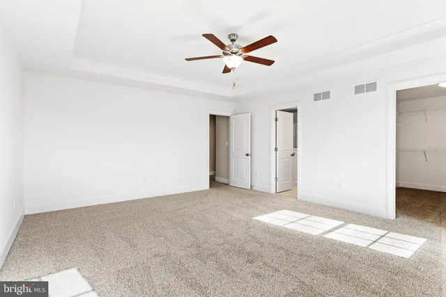 $699,900 | 4487 Continental Drive, Harrisburg, PA 17112