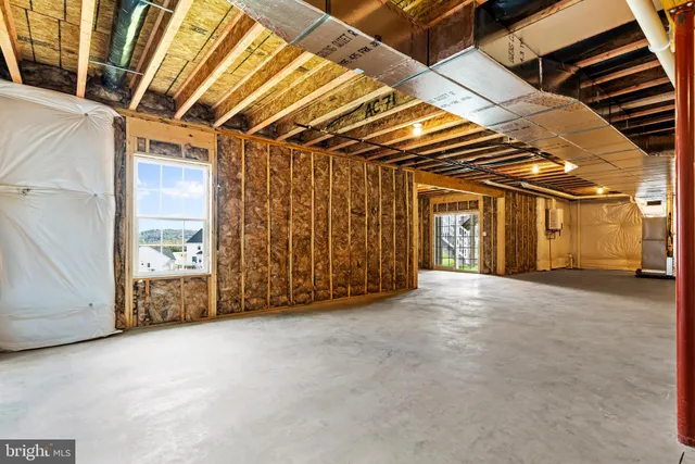 $699,900 | 4487 Continental Drive, Harrisburg, PA 17112