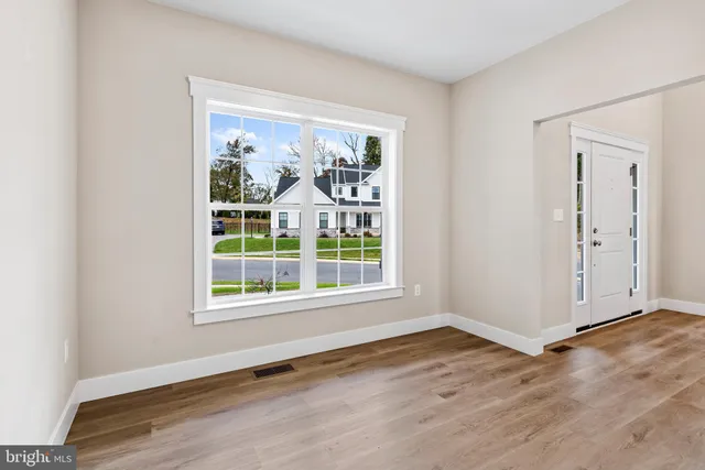 $699,900 | 4487 Continental Drive, Harrisburg, PA 17112