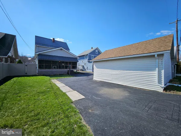 $279,900 | 211 Logan Boulevard, Altoona, PA 16602