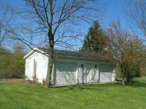 105 Kent Road Tipp City, OH 45371 - Photo 2 of 8 Gallery Image 2