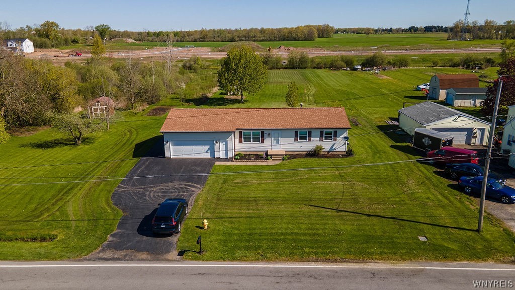 3889 Slusaric Road Wheatfield, NY 14120 - Photo 48 of 50